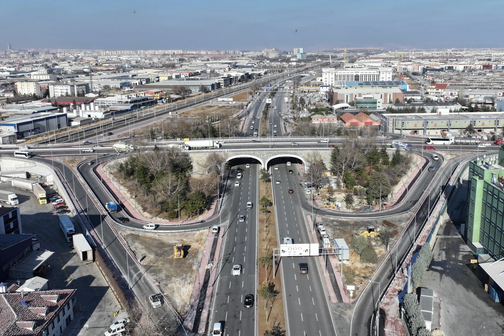 Konya'da o kavşak i&ccedil;in şerit sayısı ikiye &ccedil;ıkarıldı