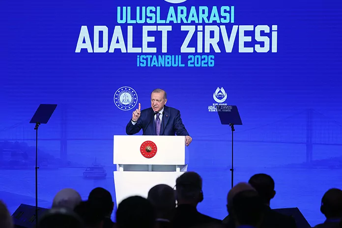 Cumhurbaşkanı Erdoğan'dan uluslararası zirvede 'adil d&uuml;nya' vurgusu
