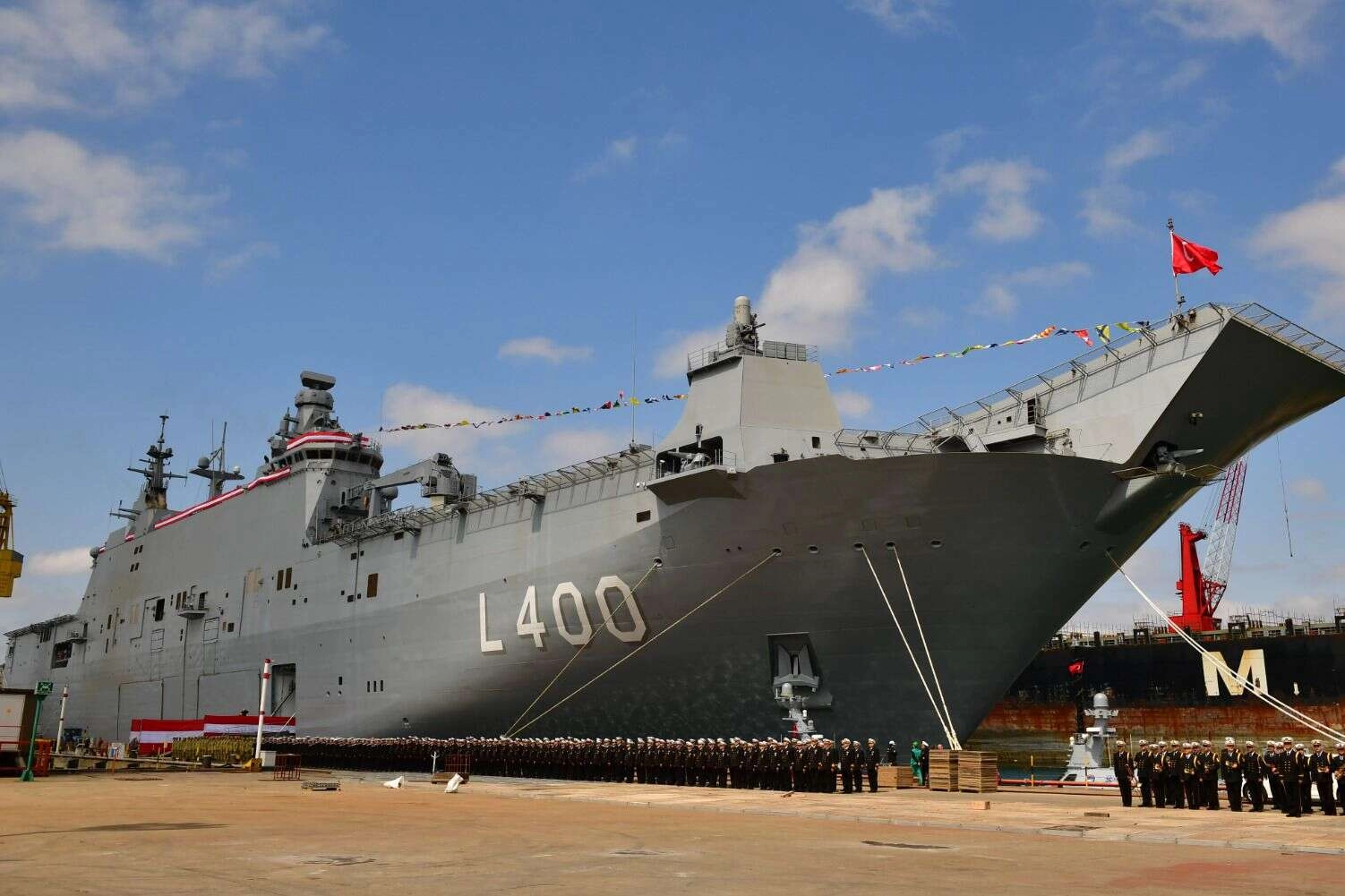 Deniz Kuvvetleri&rsquo;nden 23 Nisan'da 23 limanda ziyaret