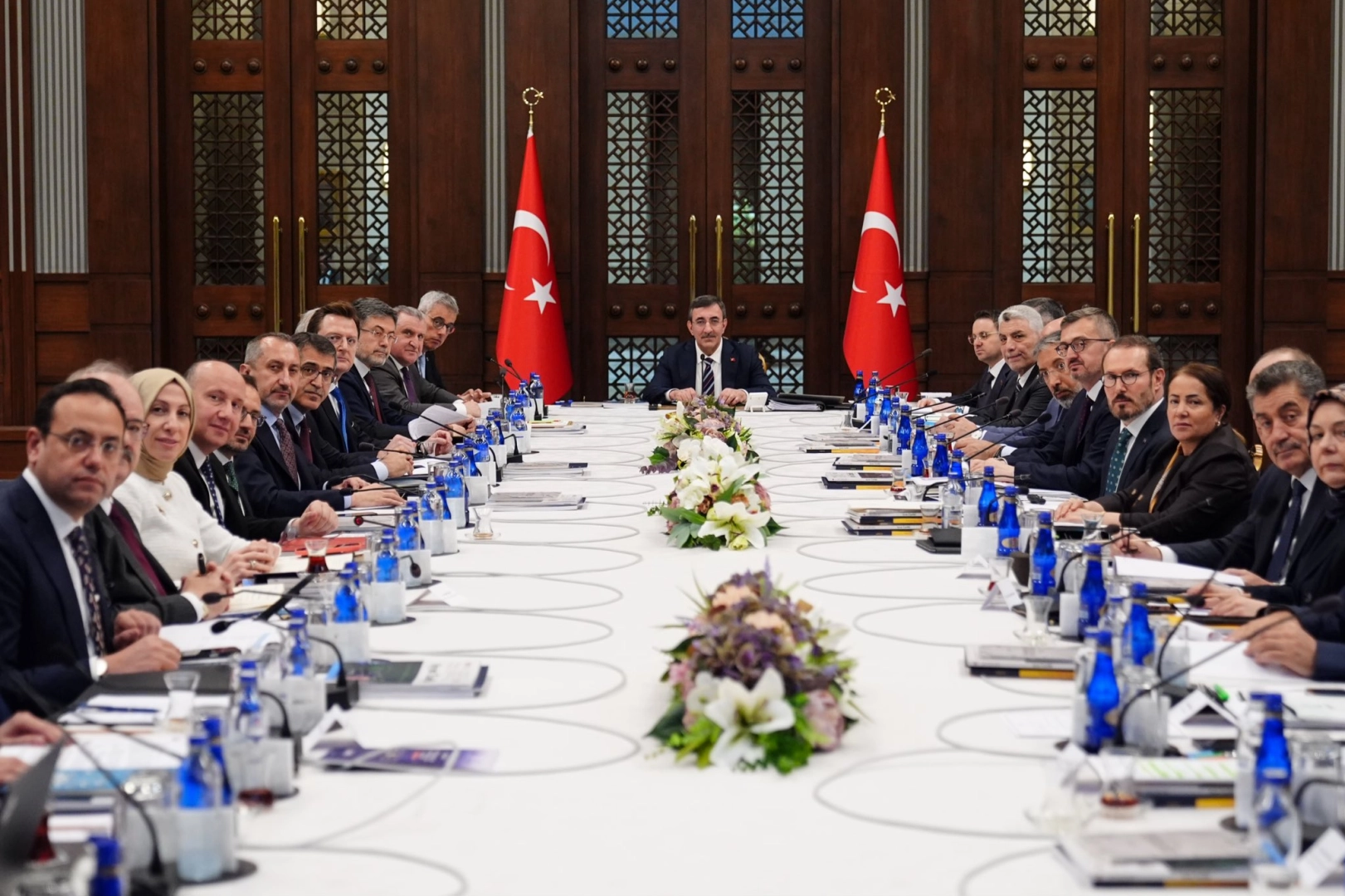 Bağımlılıkla m&uuml;cadele i&ccedil;in K&uuml;lliye&rsquo;de kritik toplantı