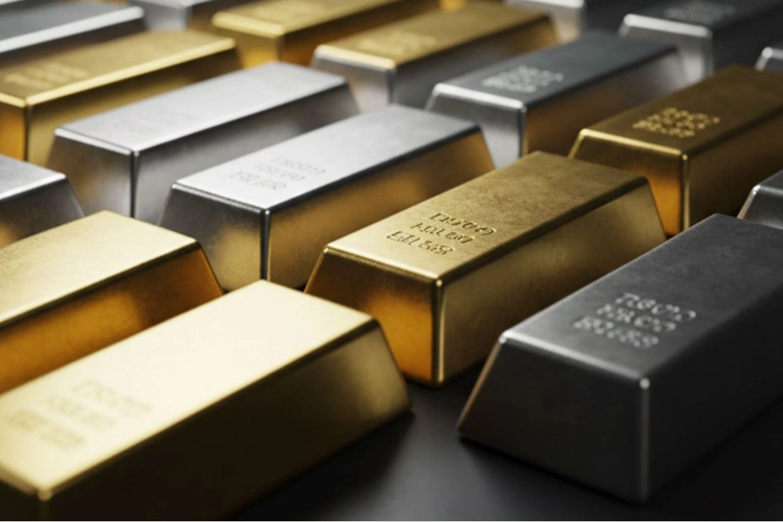 G&uuml;m&uuml;ş Altınla yarışıyor! Piyasaları şaşırtan olay