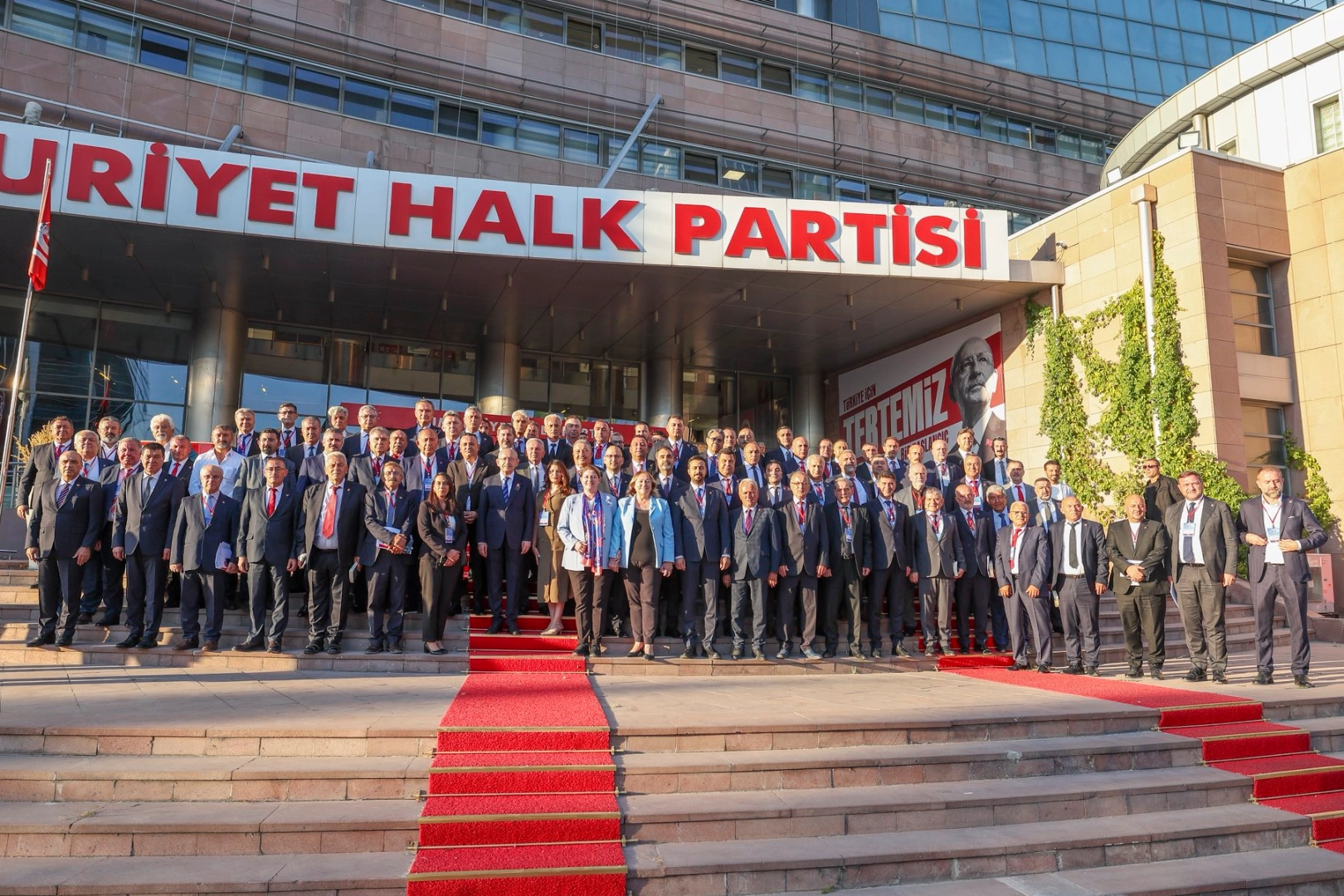 CHP&rsquo;nin 81 il başkanından ortak mesaj: CHP buradadır