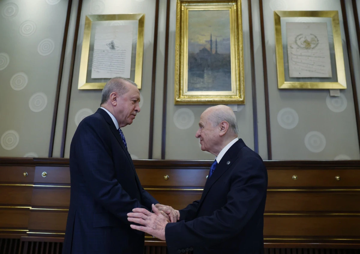 Cumhurbaşkanı Erdoğan, MHP Genel Başkanı Devlet Bah&ccedil;eli'den S&uuml;priz G&ouml;r&uuml;şme