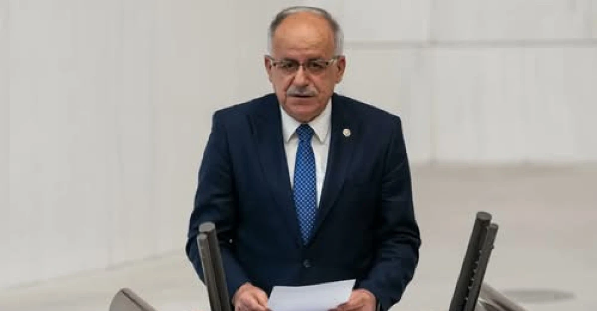 MHP'li Mustafa Kalaycı’dan anayasa değişikliği mesajı